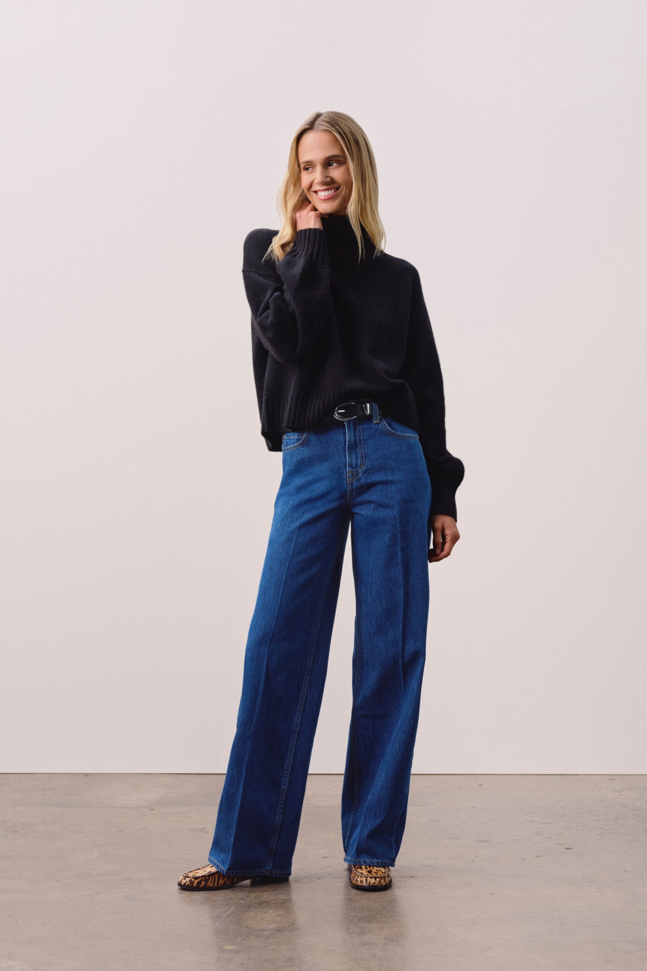 EMBER CASHMERE TURTLENECK